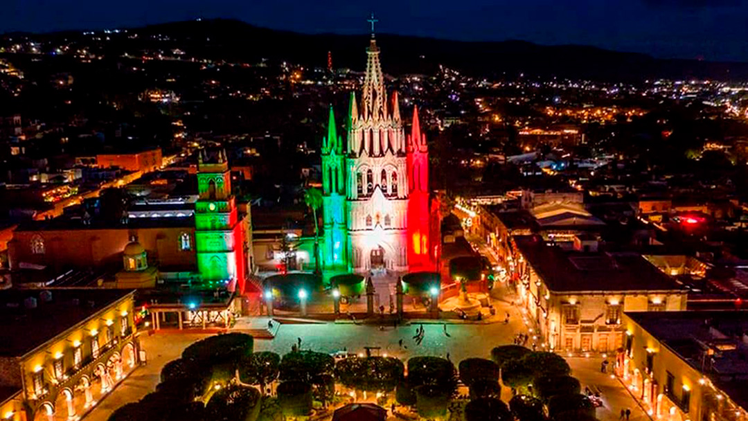 Descubre la Belleza y el Folclor de San Miguel de Allende Durante su Fiesta Patronal en Septiembre