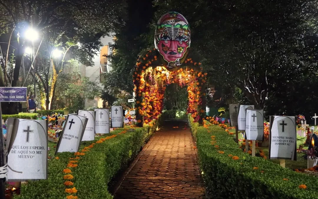 Día de Muertos en CDMX: así se vivió la conmovedora celebración en el Memorial San Ángel